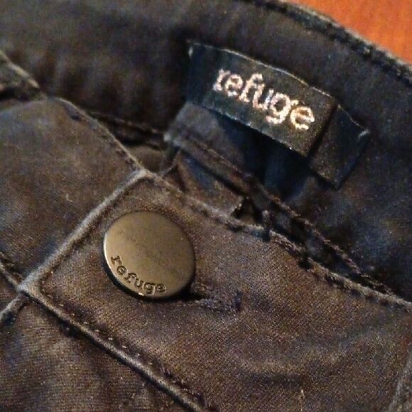 Refuge brand Jeans - Size: 4  (1106) - Picture 3 of 7